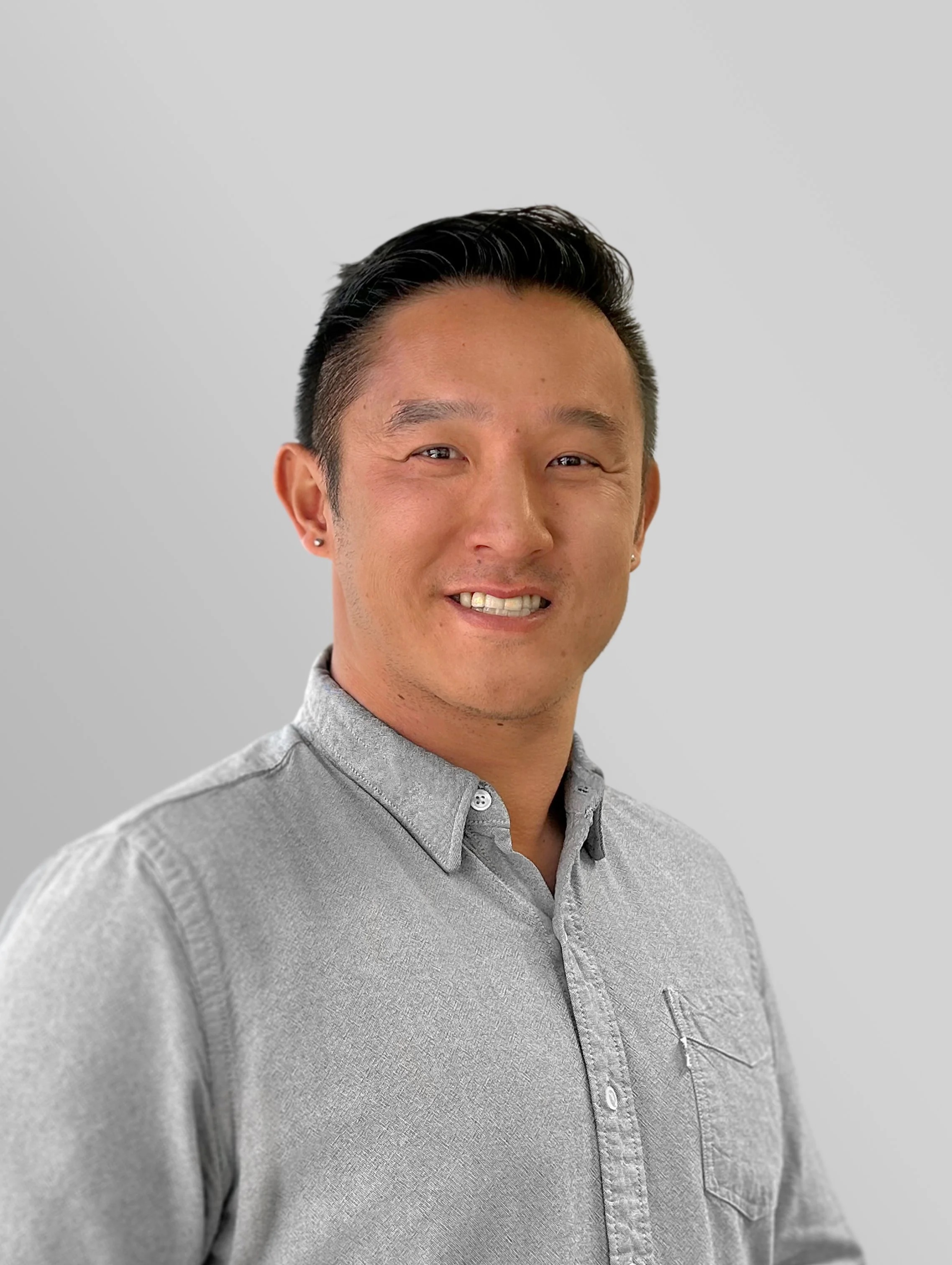 Yifan Gong